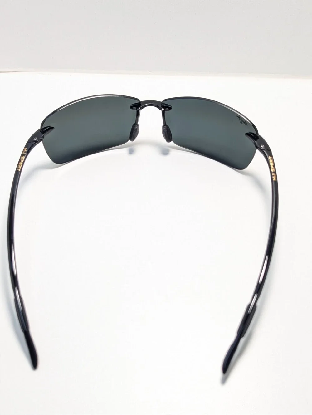 Maui Jim MJ-423-02 Gray UV Black Rimless Wraparound Men's Sunglasses 65-13-127